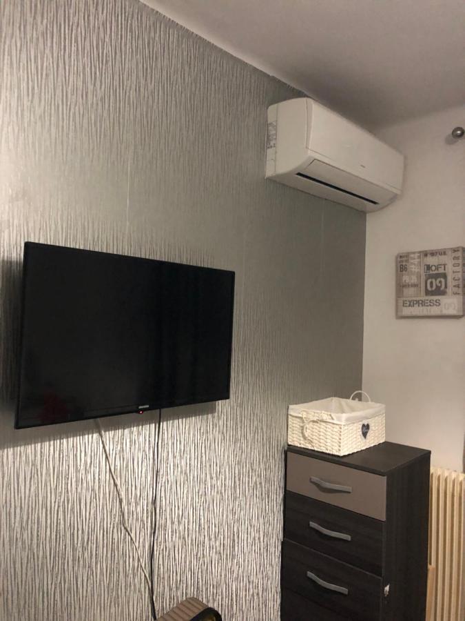 Chambre Privee Confortable A Louer Chez L Habitant Proche Plage Et Centre Ville De ニース エクステリア 写真